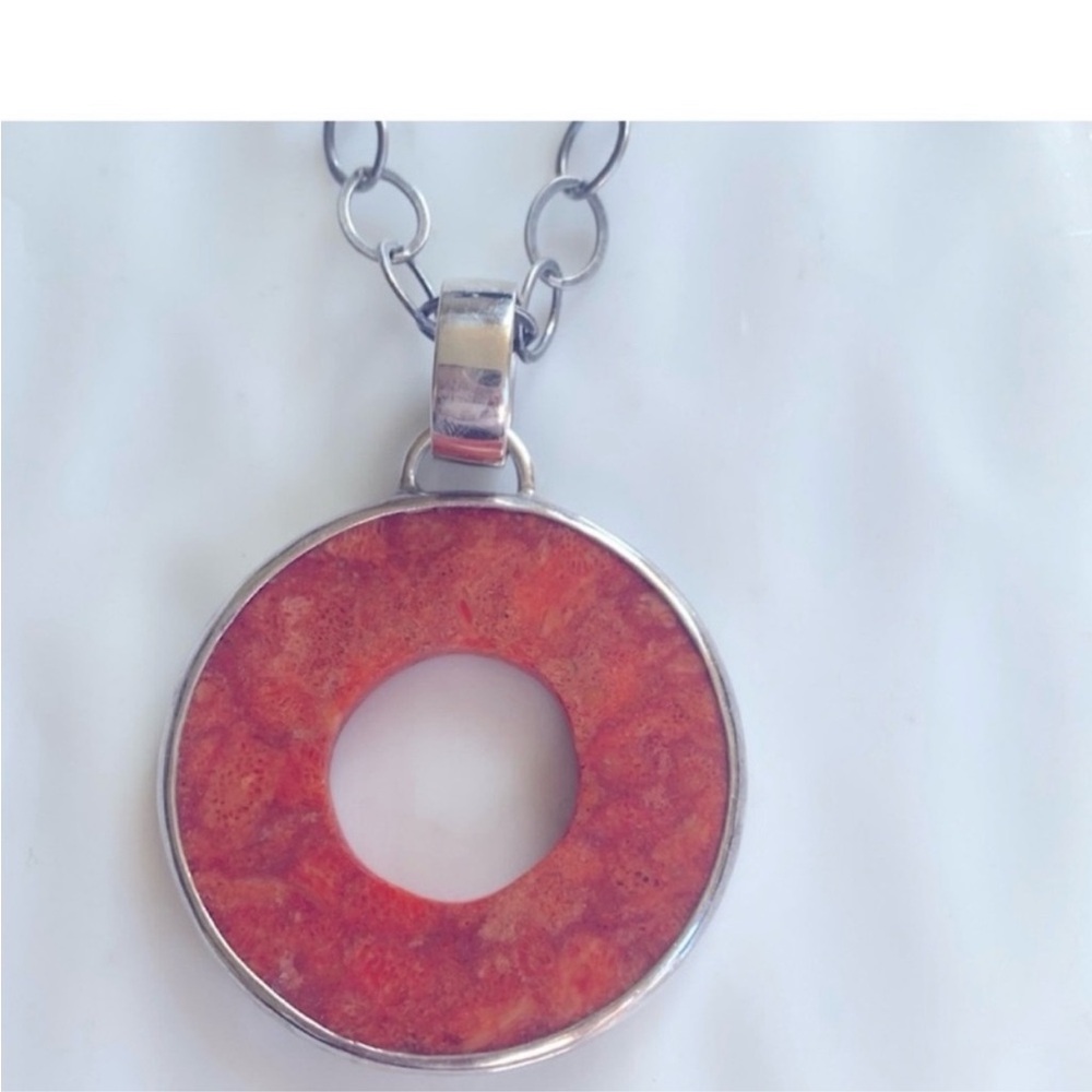 Silpada Sterling Silver and round Sponge Coral Pendant Necklace 17” long N1546 - Picture 3 of 5